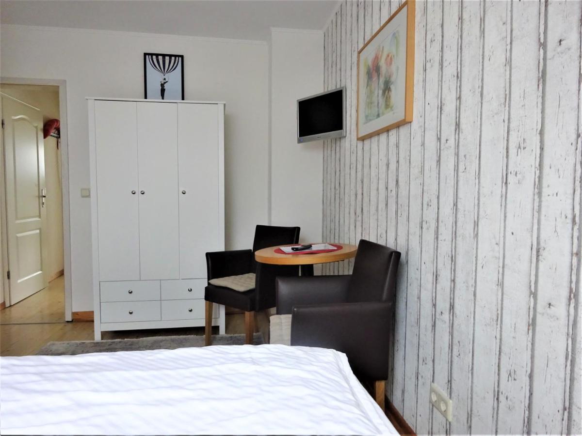 Hotel Zur Fährbrücke Stralsund